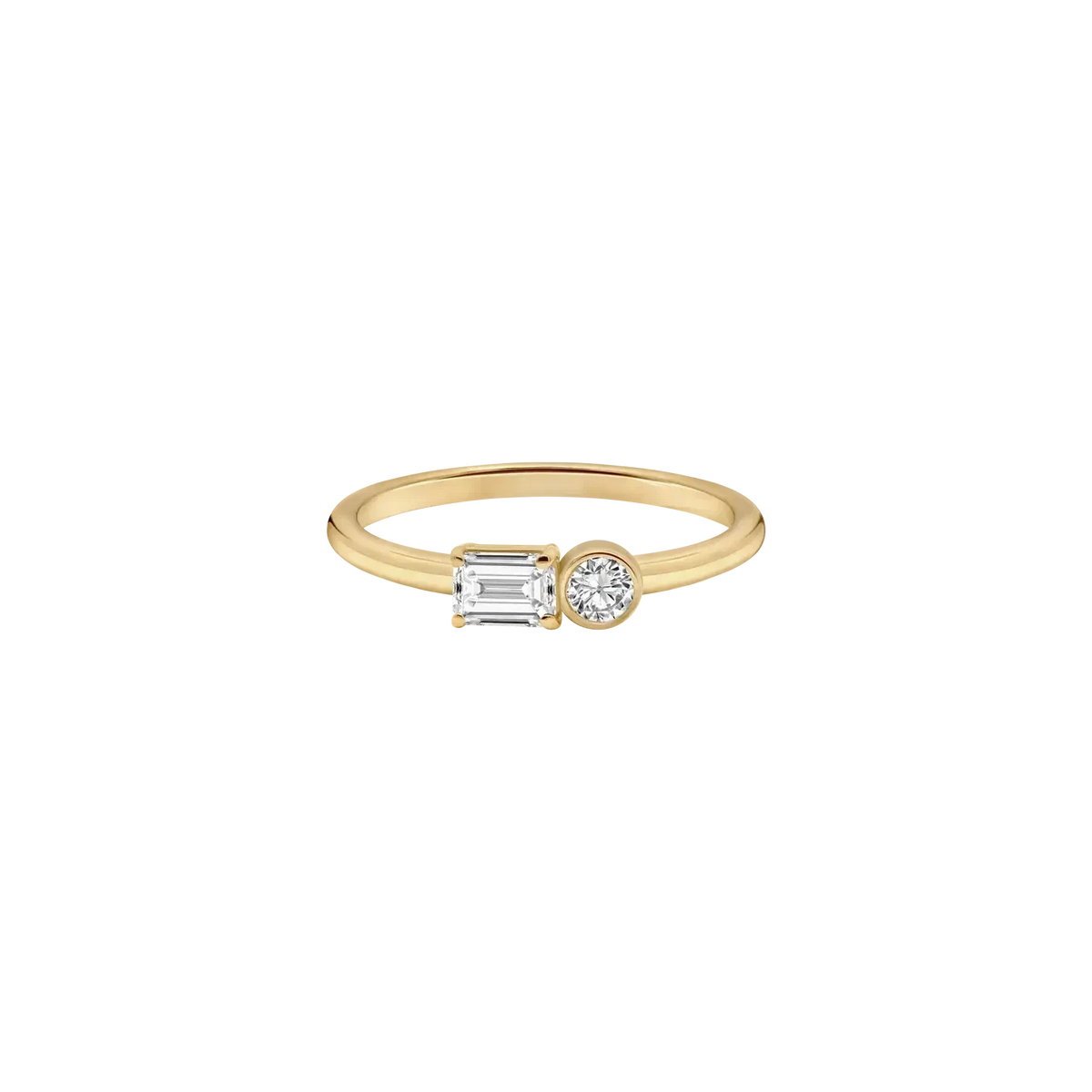 EMERALD & ROUND LAB DIAMOND TOI ET MOI RING