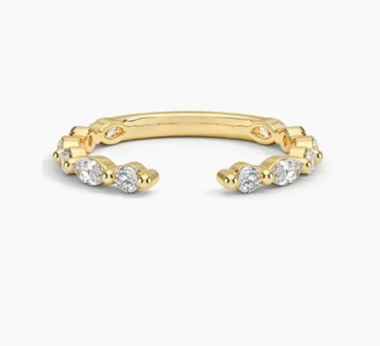 REGAL DIAMOND CRESCENT BAND - M&D Signature Jewels