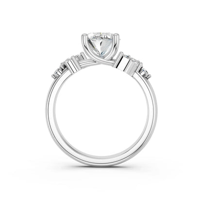 OVAL RING WITH SIDE STONES
