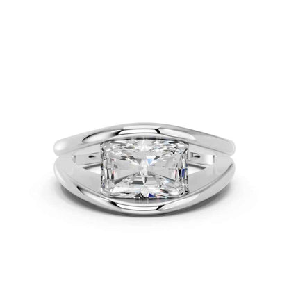 RADIANT E-W FANCY BEZEL RING