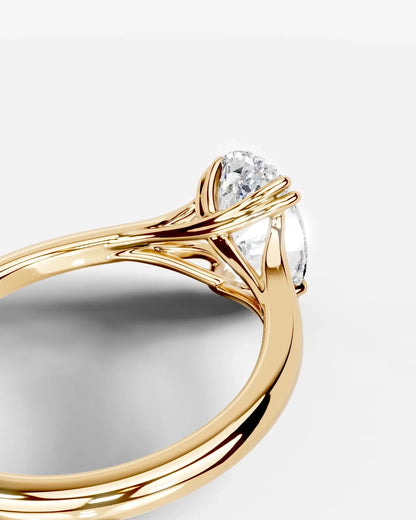 Oval Cut Lab Diamond Engagement Ring with classic eight prong| D VS1