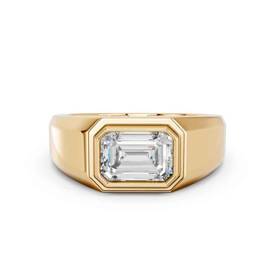 EMERALD E-W RING