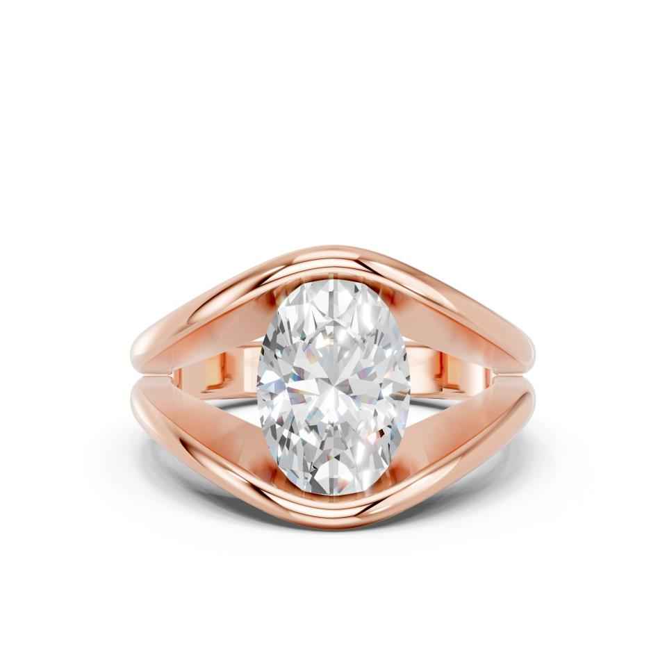 OVAL FANCY BEZEL RING