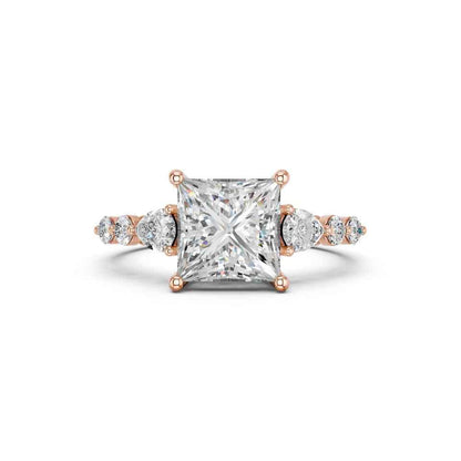 PRINCESS RING WITH SIDE STONES
