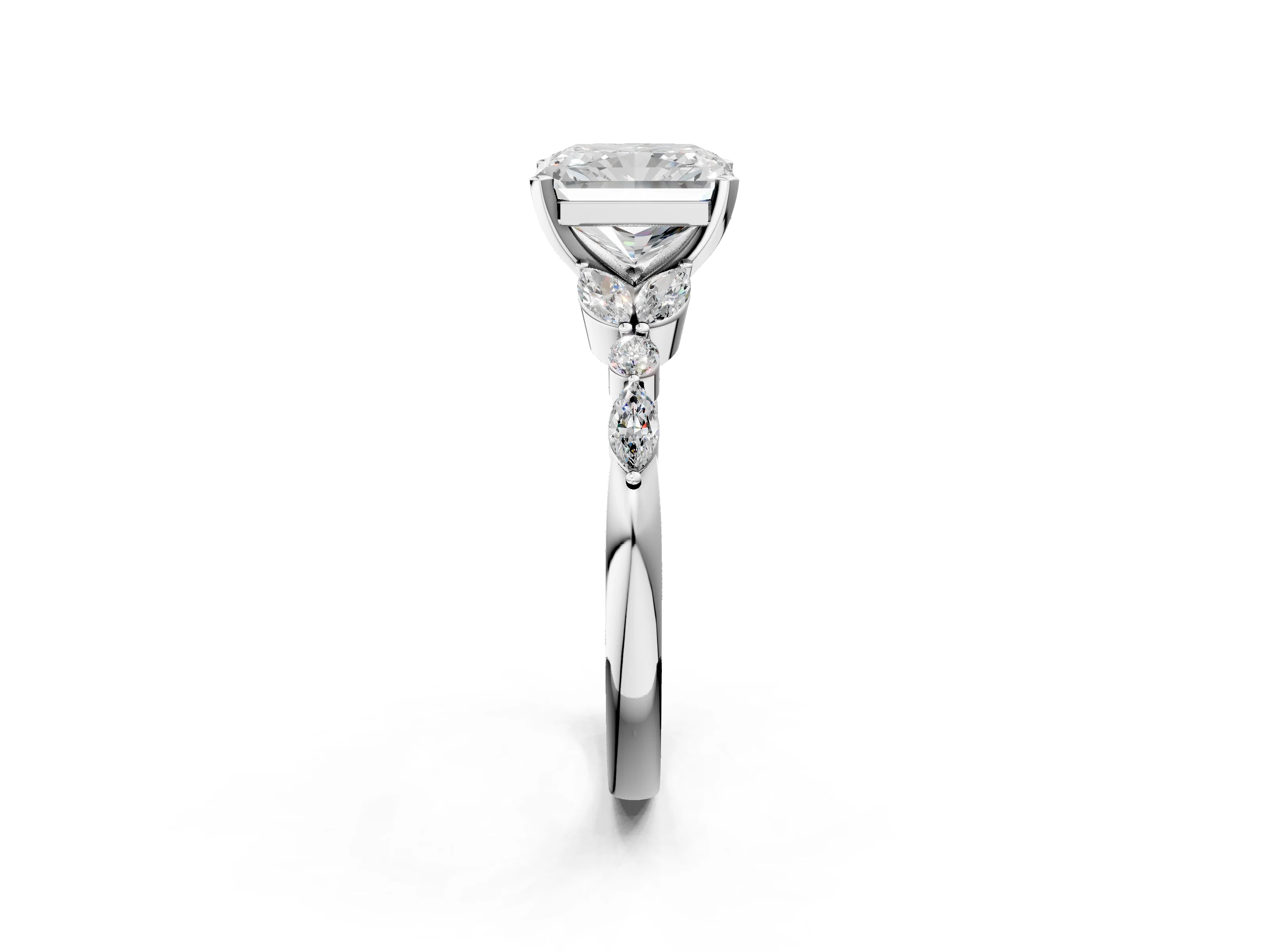 RADIANT NATURE INSPIRED RING