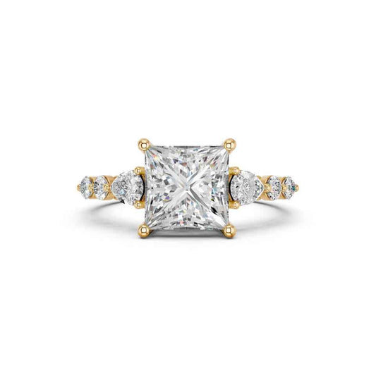 PRINCESS RING WITH SIDE STONES
