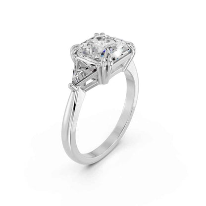 PRINCESS RING WITH TRIANGLE SIDE STONES