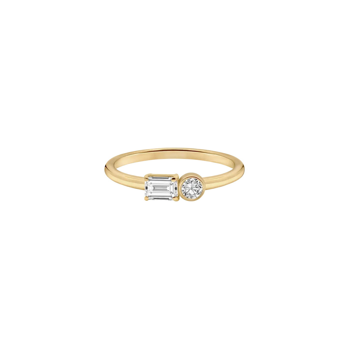 EMERALD & ROUND LAB DIAMOND TOI ET MOI RING