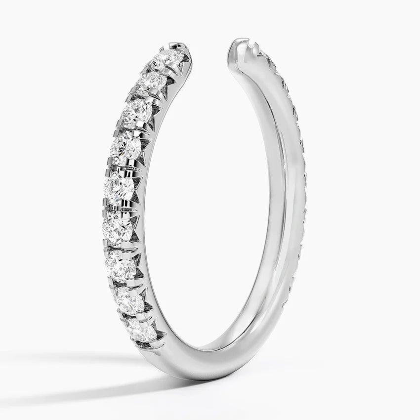 THREE QUARTER LUXE RING