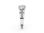 OVAL 3 STONE RING