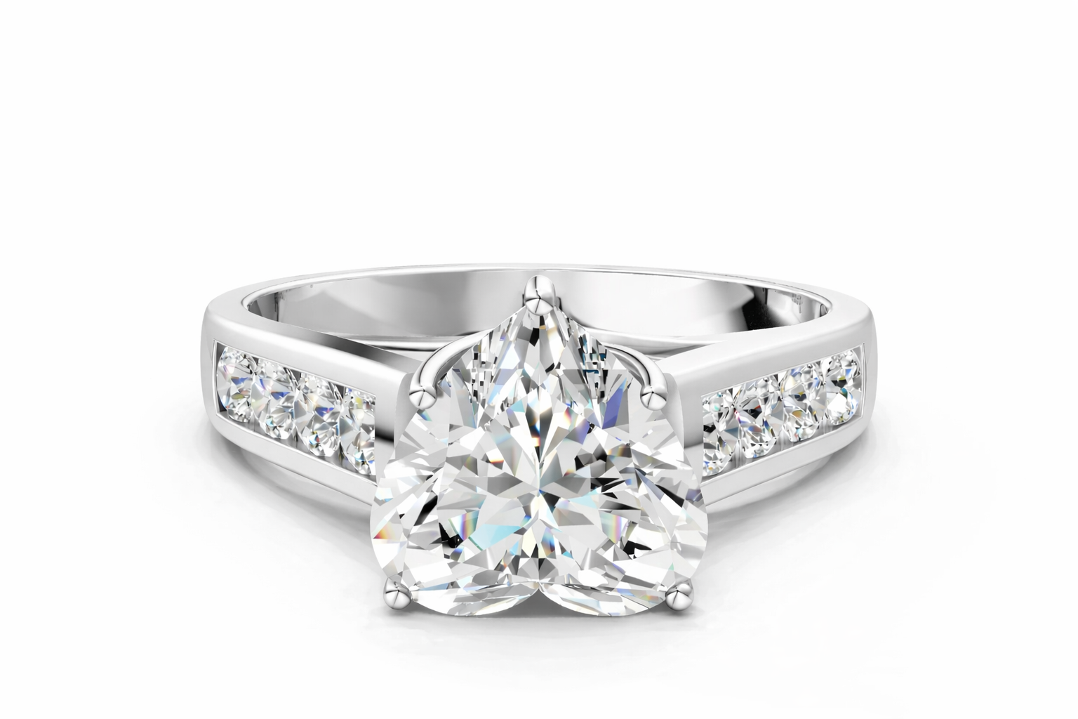 HEART CHANNEL RING