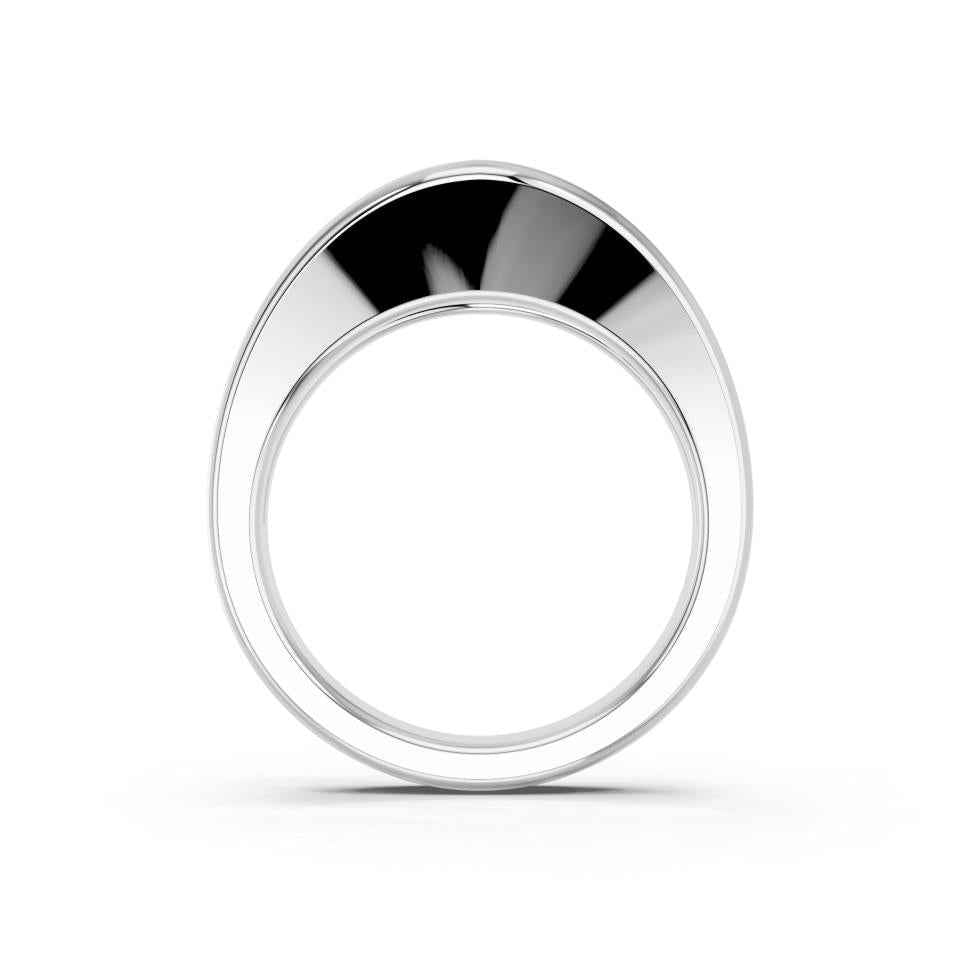 ROUND FANCY BEZEL RING