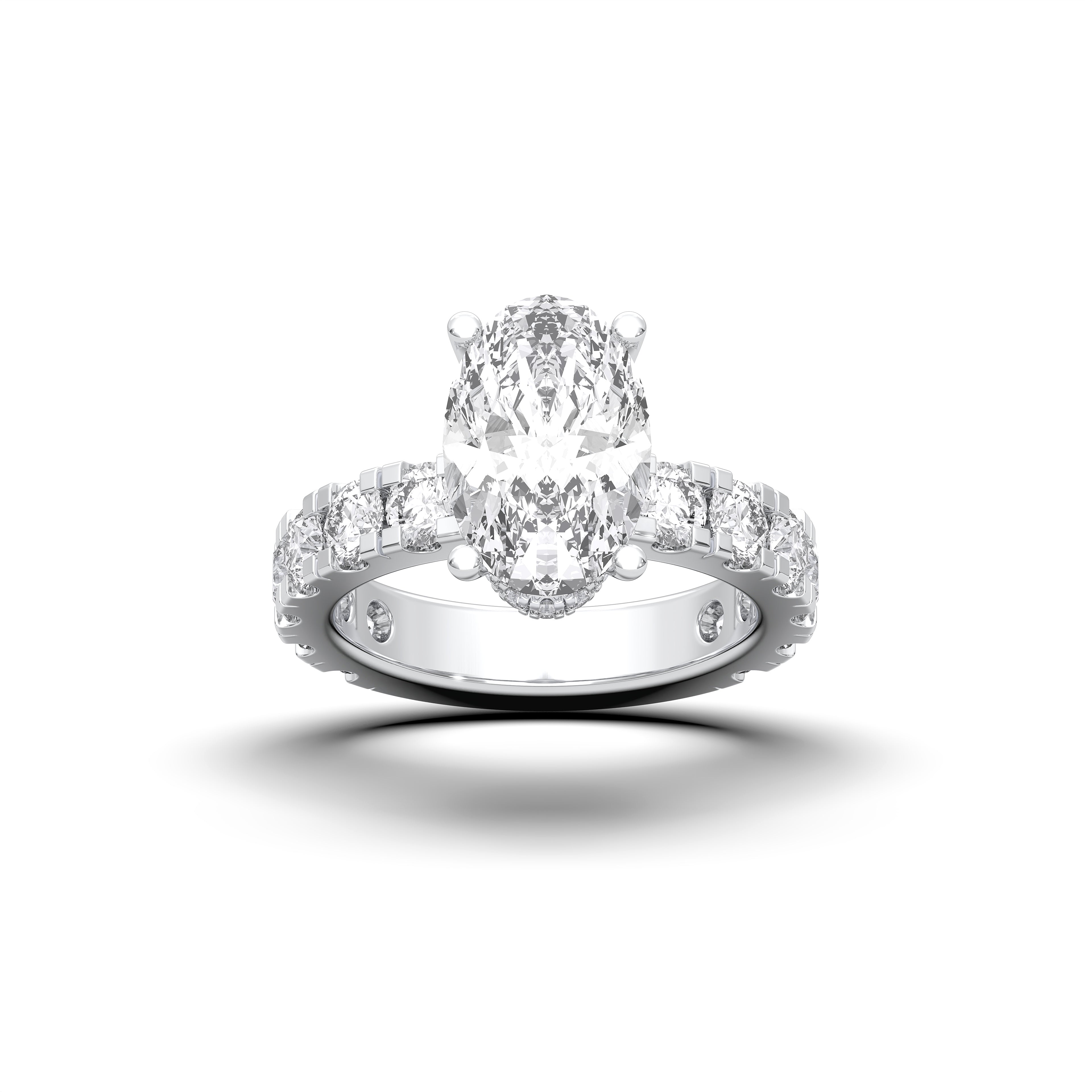 OVAL PAVE RING