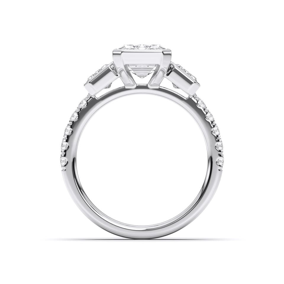 EMERALD BEZEL 3 STONE RING