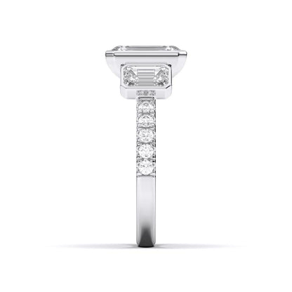 EMERALD BEZEL 3 STONE RING - M&D Signature Jewels