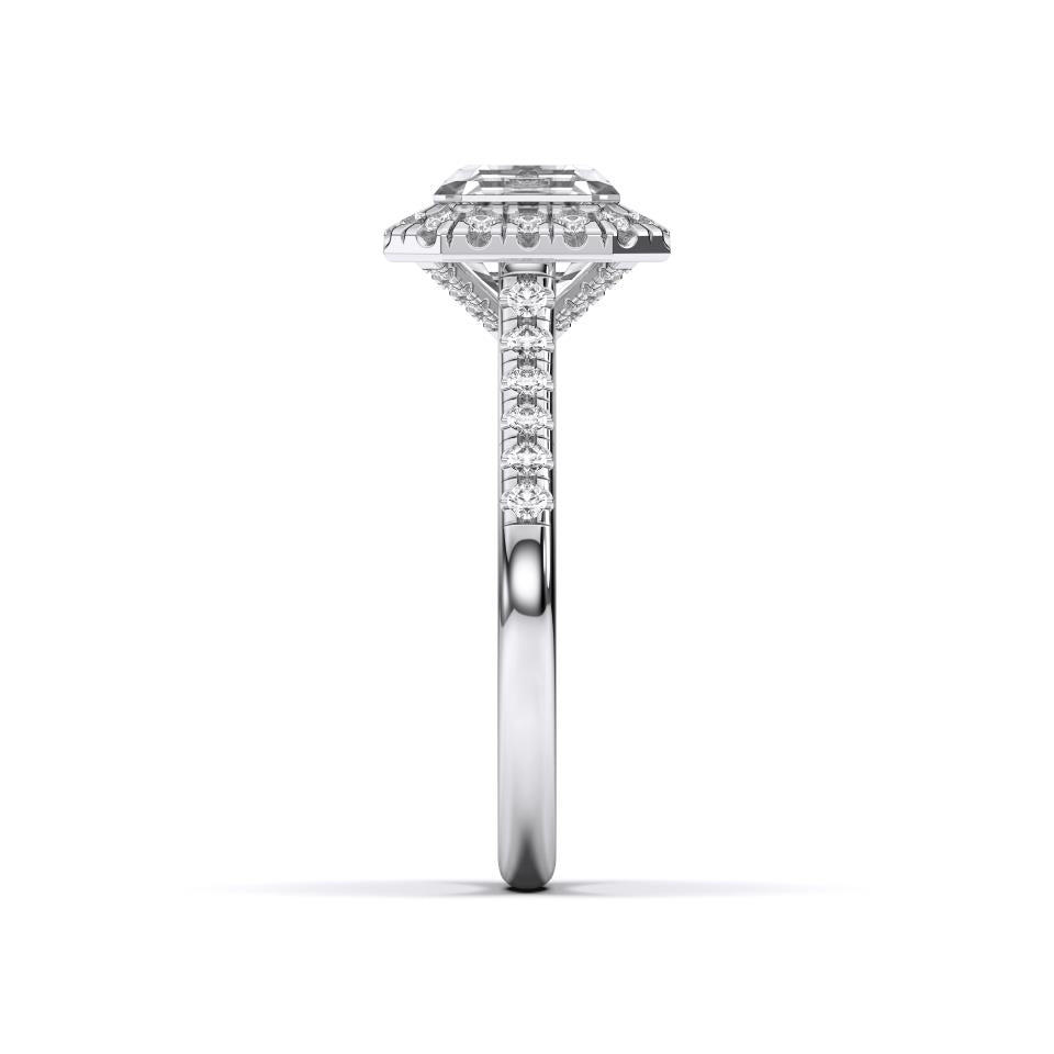 ASSCHER FLUSH SET RING