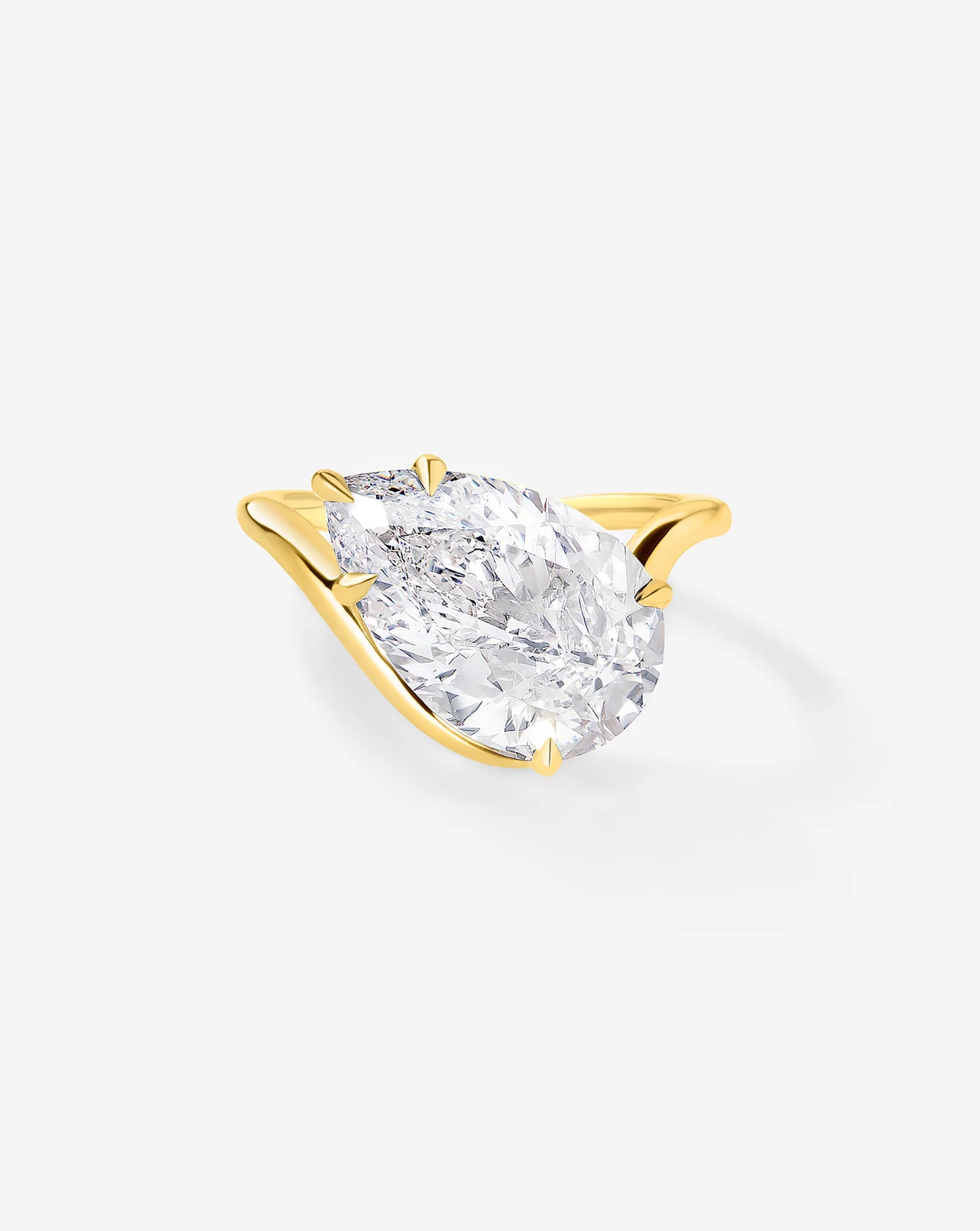 PEAR WAVE EAST WEST - M&D Signature Jewels