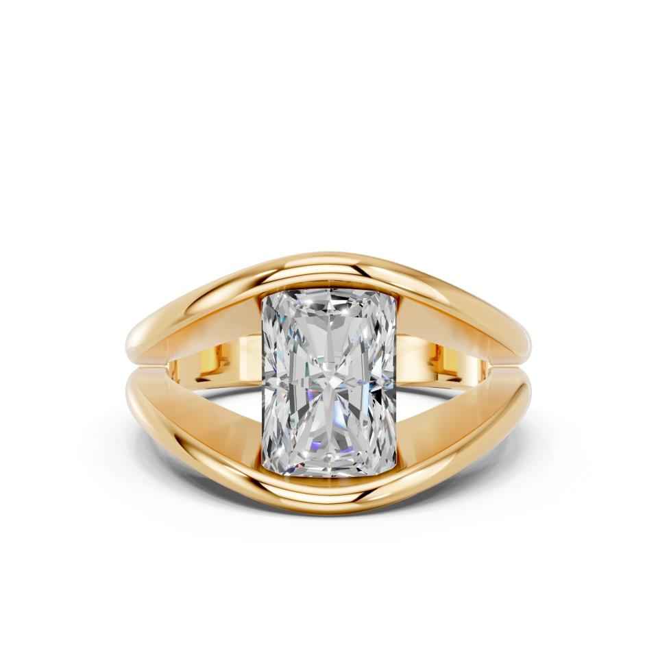 RADIANT FANCY BEZEL RING