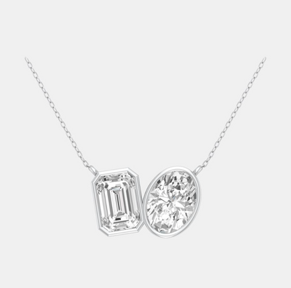 EMERALD OVAL MUA TUA PENDANT