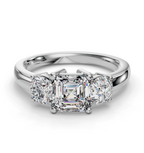 ASSCHER 3 STONE RING