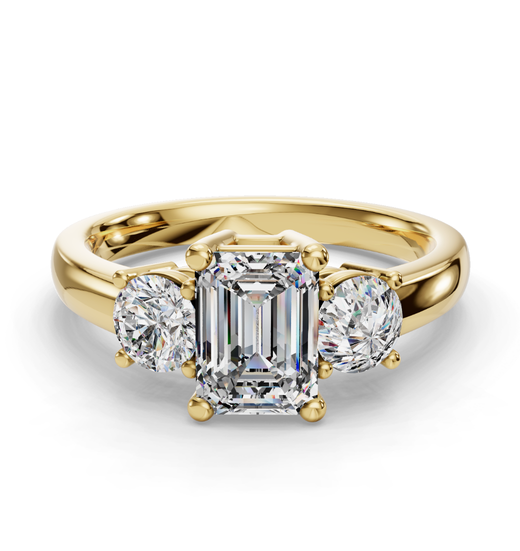 EMERALD 3 STONE RING
