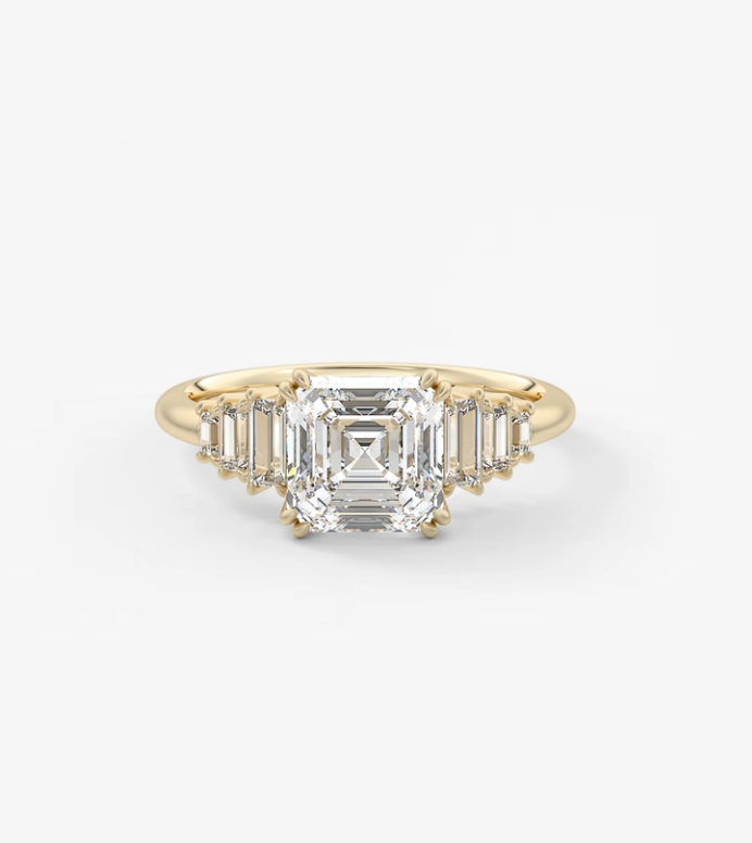 ASSCHER VINTAGE RING