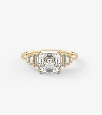 ASSCHER VINTAGE RING