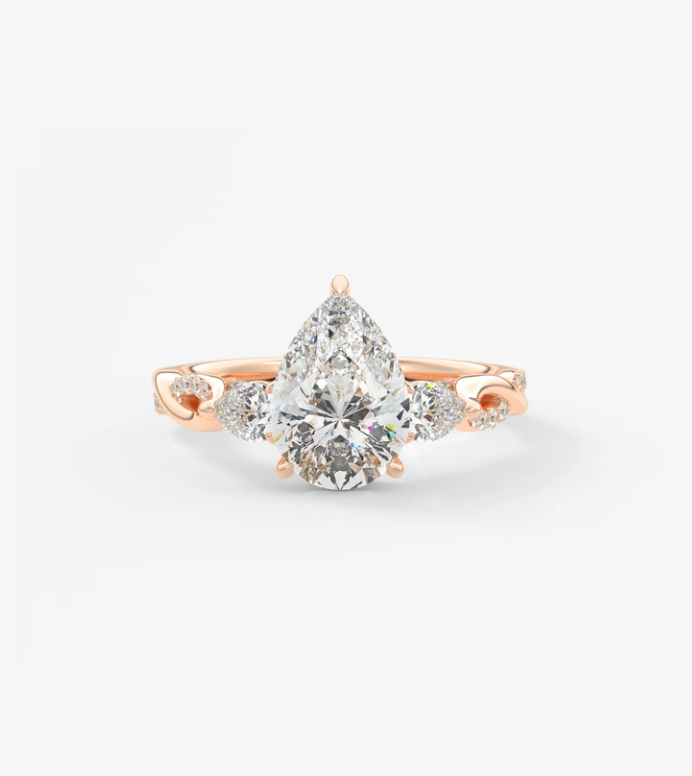 PEAR VINTAGE RING