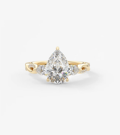 PEAR VINTAGE RING