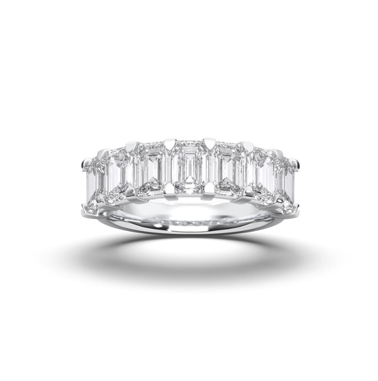 EMERALD 7 STONE RING