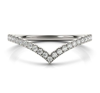 ROUND V WEDDING BAND
