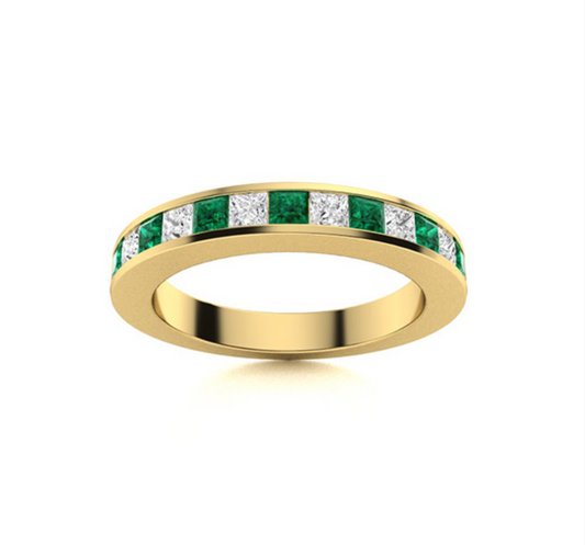 Princess-cut Tsavorite and VS Diamond Wedding Ring