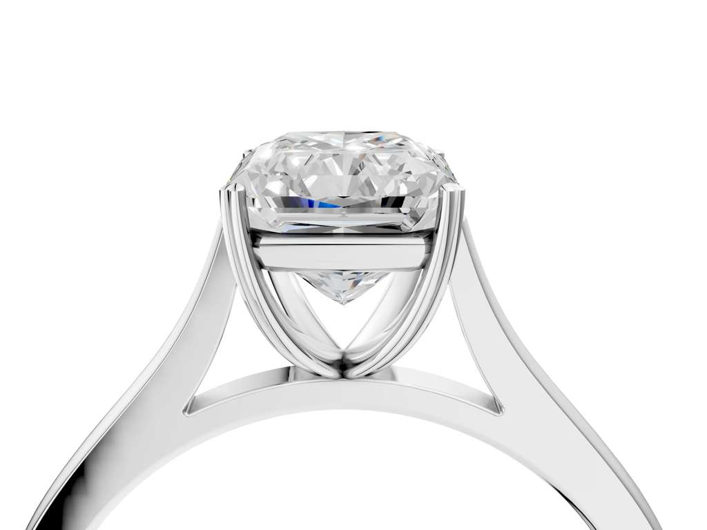 RADIANT SOLITAIRE
