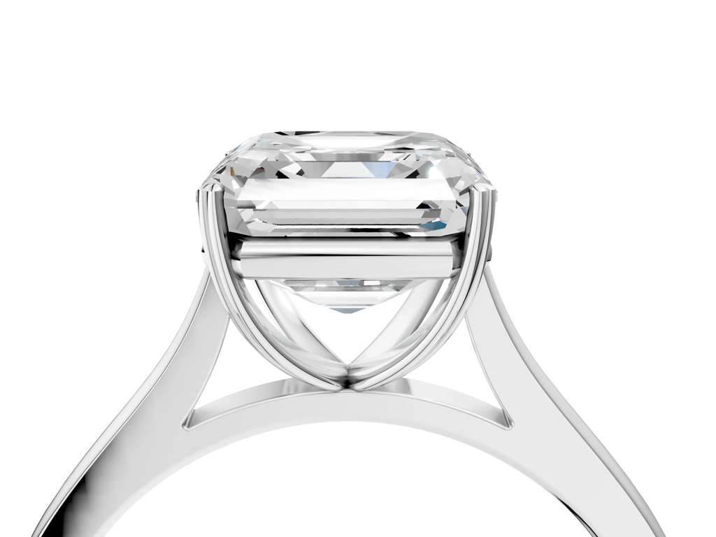 ASSCHER SOLITAIRE