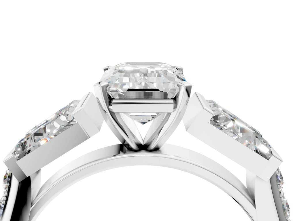 EMERALAD BAGUETTE CHANNEL RING