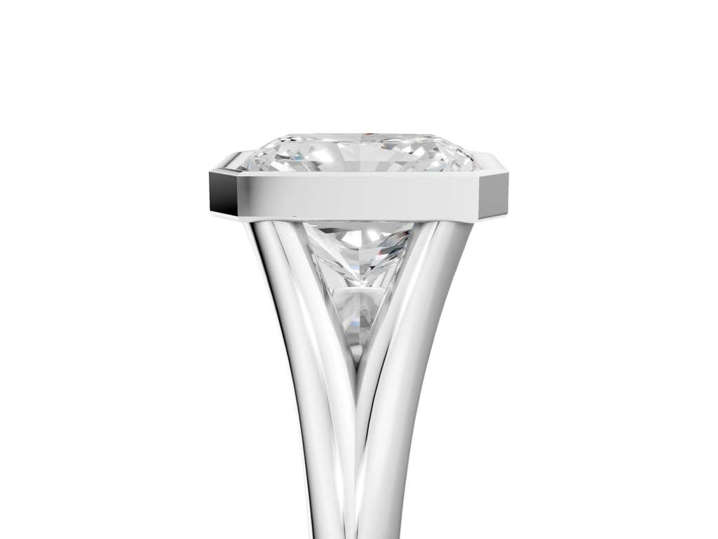 RADIANT ACCENTED BEZEL RING