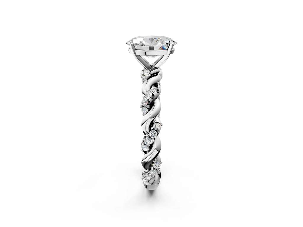 OVAL TWISTED PAVE RING