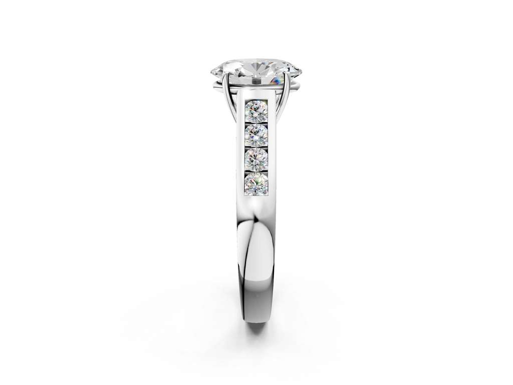 OVAL CHANNEL RING