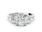 ROUND TRAPAZOID 3 STONE RING