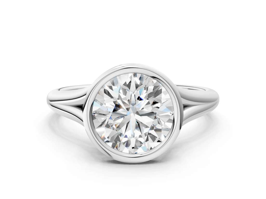 ROUND ACCENTED BEZEL RING