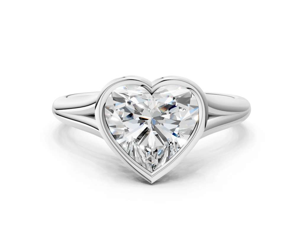 HEART ACCENTED BEZEL RING