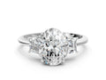 OVAL TRAPAZOID 3 STONE RING
