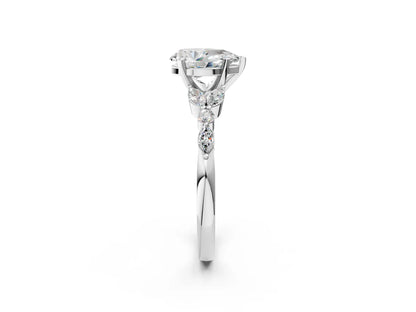 Pear Cut Lab Diamond Solitaire Ring with Side Stones and Four-Prong Setting| D VS1