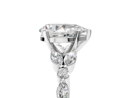 Pear Cut Lab Diamond Solitaire Ring with Side Stones and Four-Prong Setting| D VS1
