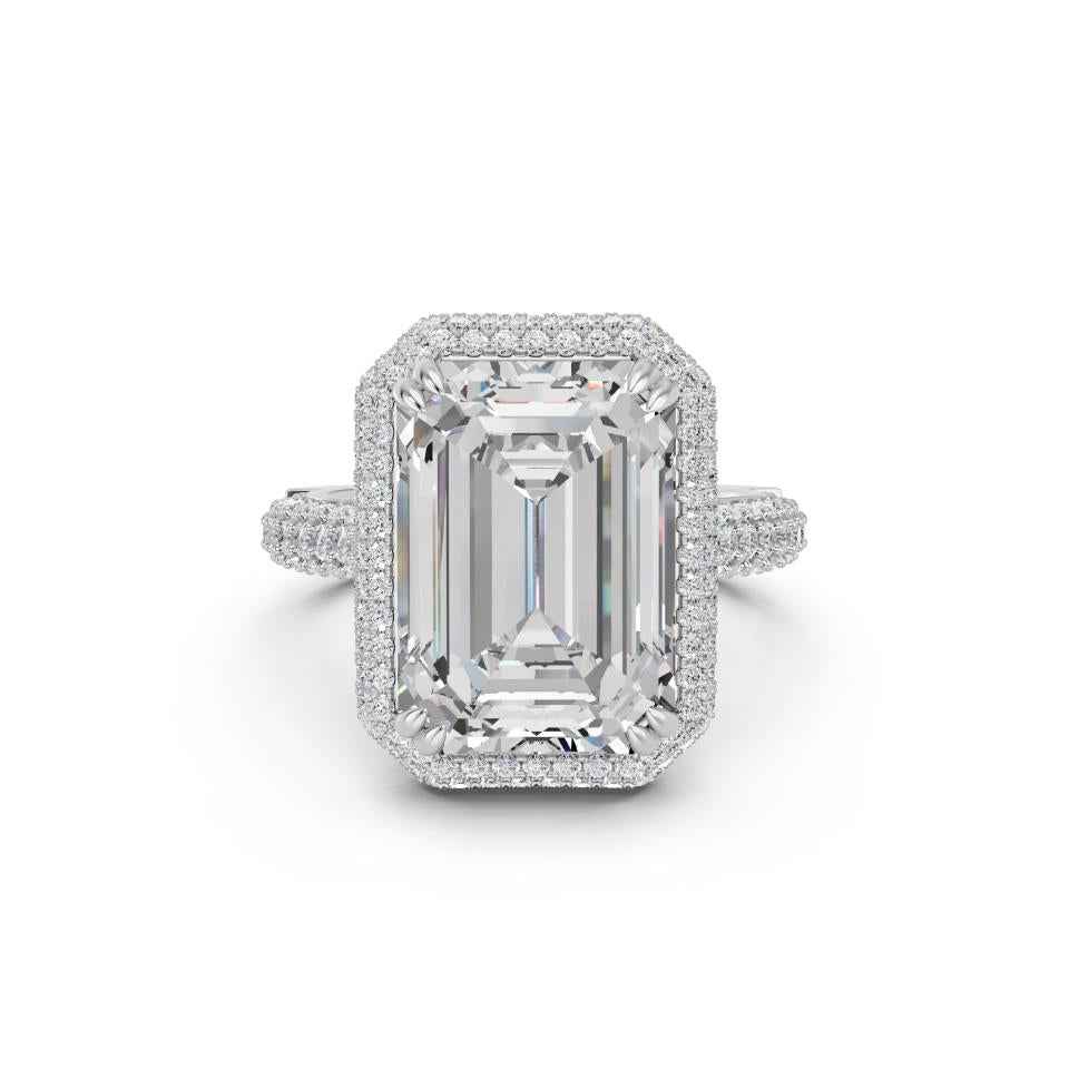 EMERALD FANCY RING