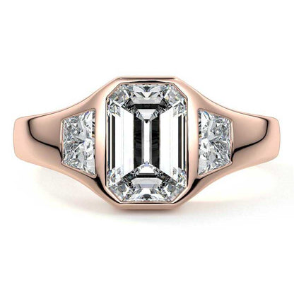 EMERALD 3 STONE RING - M&D Signature Jewels