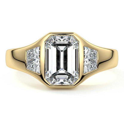 EMERALD 3 STONE RING - M&D Signature Jewels