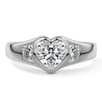 HEART 3 STONE RING