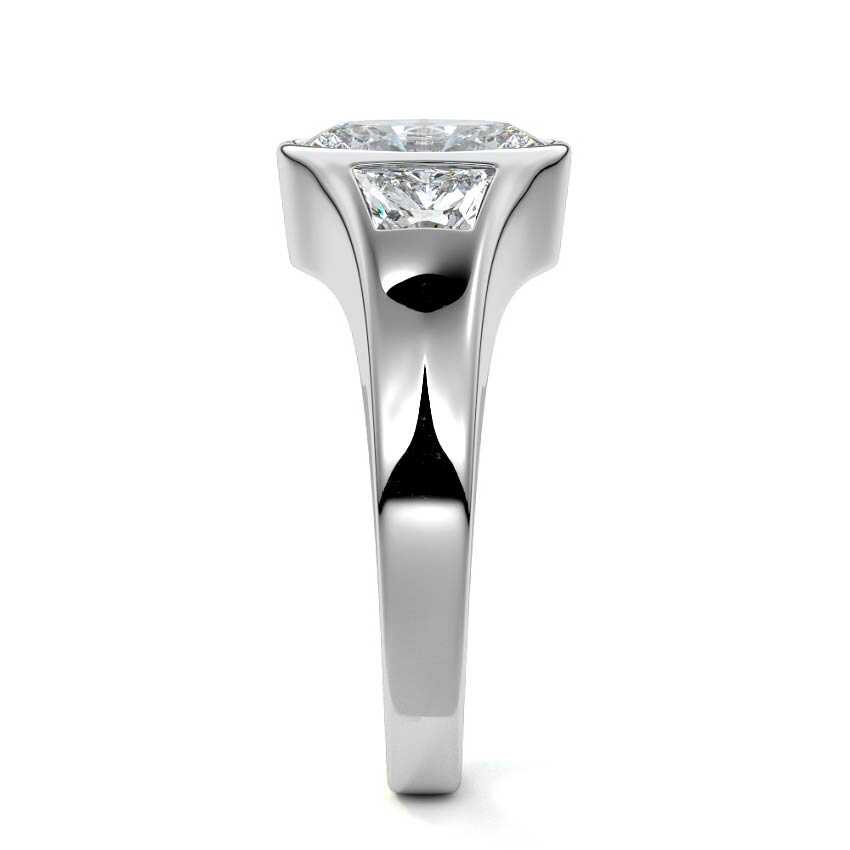 OVAL 3 STONE RING