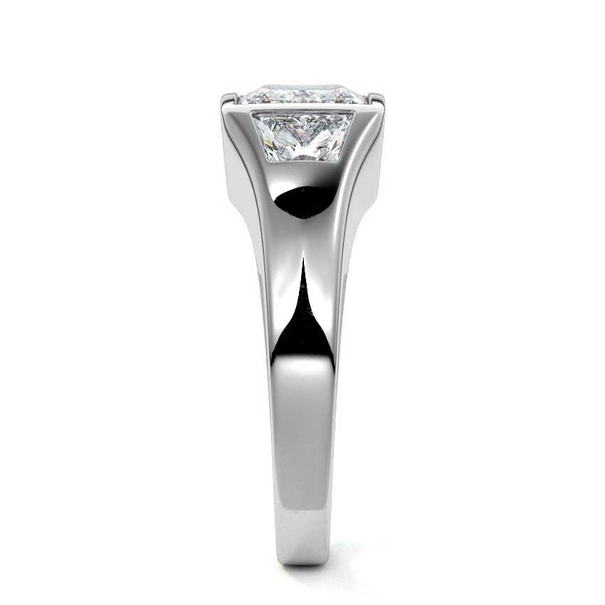 PRINCESS 3 STONE RING